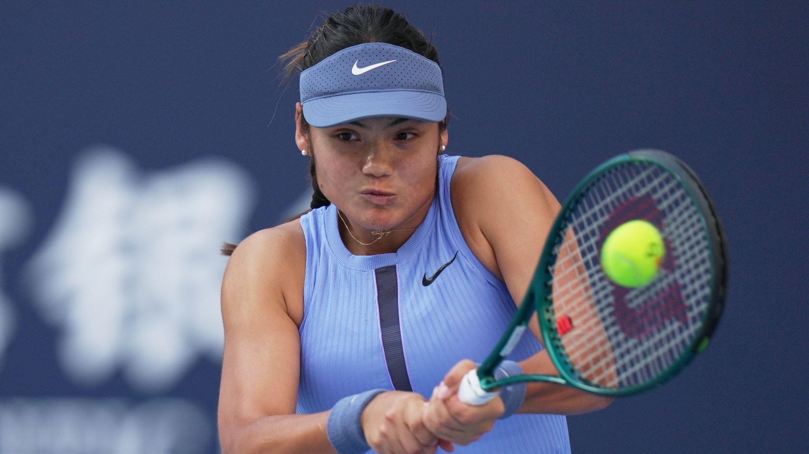 Qui est l'adversaire d'Emma Raducanu au premier tour à Dubaï ?