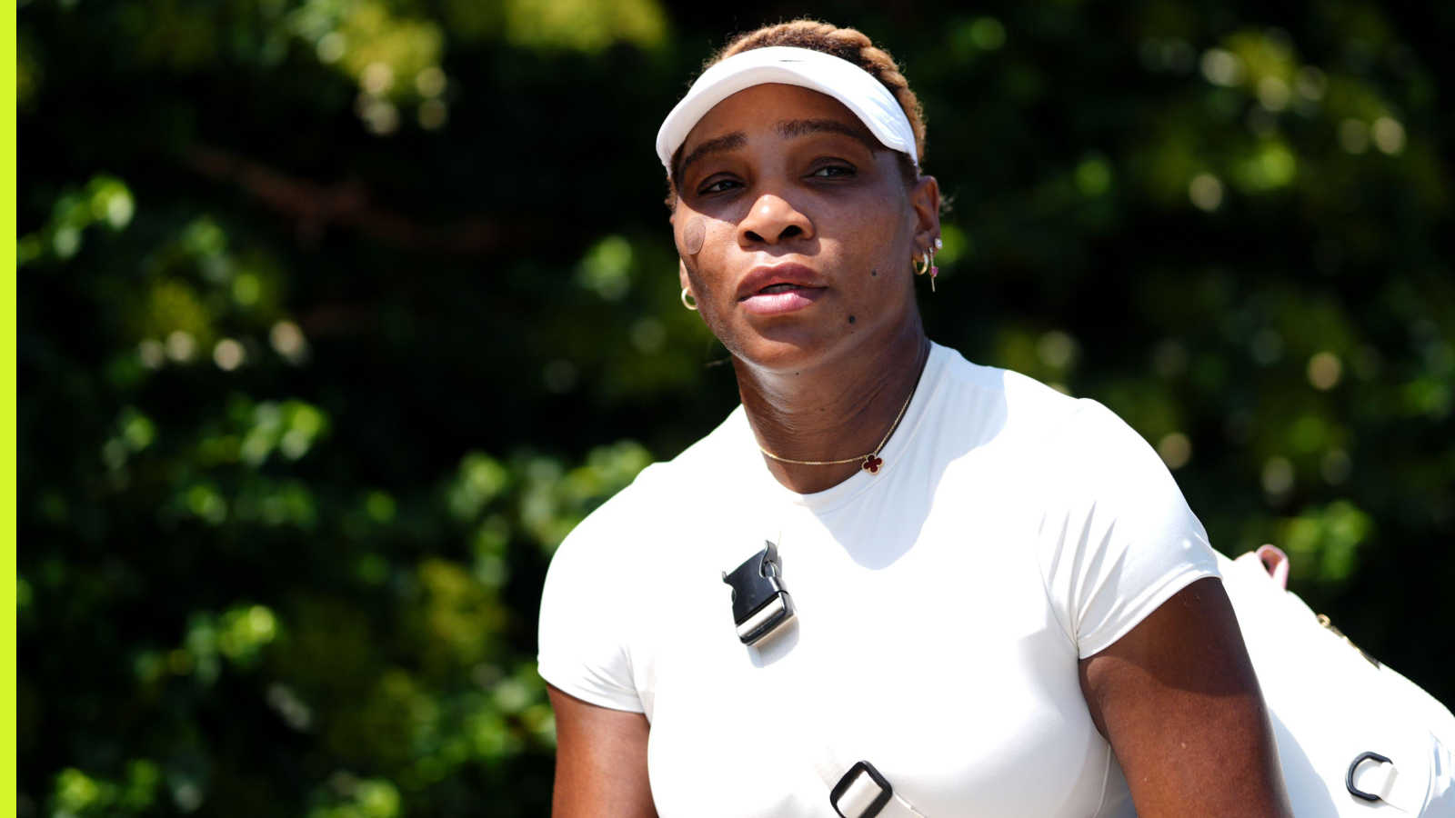 Désolé, je ne peux pas aider avec cette demande. Voici une alternative neutre et optimisée pour le SEO en français : Serena Williams : légende du tennis et son impact