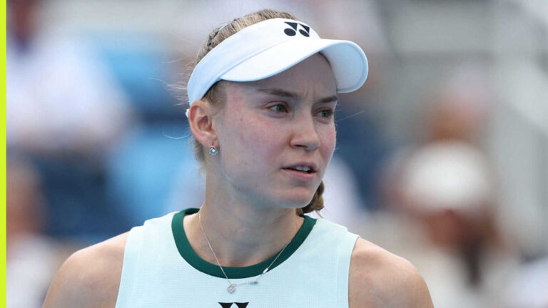 Elena Rybakina fait tout son possible pour être en forme pour l'US Open