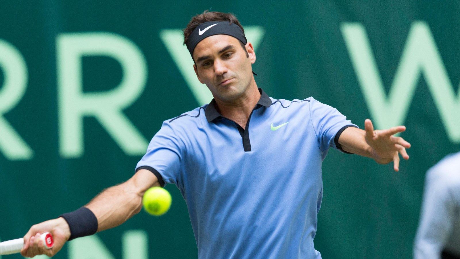 Roger Federer s’entraîne avec un ancien n°5 mondial avant son match à l’US Open