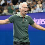 John McEnroe révèle ce qu'il hurlerait aux influenceurs qui le distraient sur le court