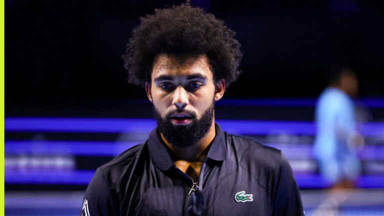 Arthur Fils souffre d'un coup dur suite à une blessure avant le Paris Masters et les ATP Finals