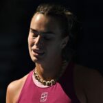 Aryna Sabalenka avertie par Jimmy Connors sur la tendance inquiétante à la distraction