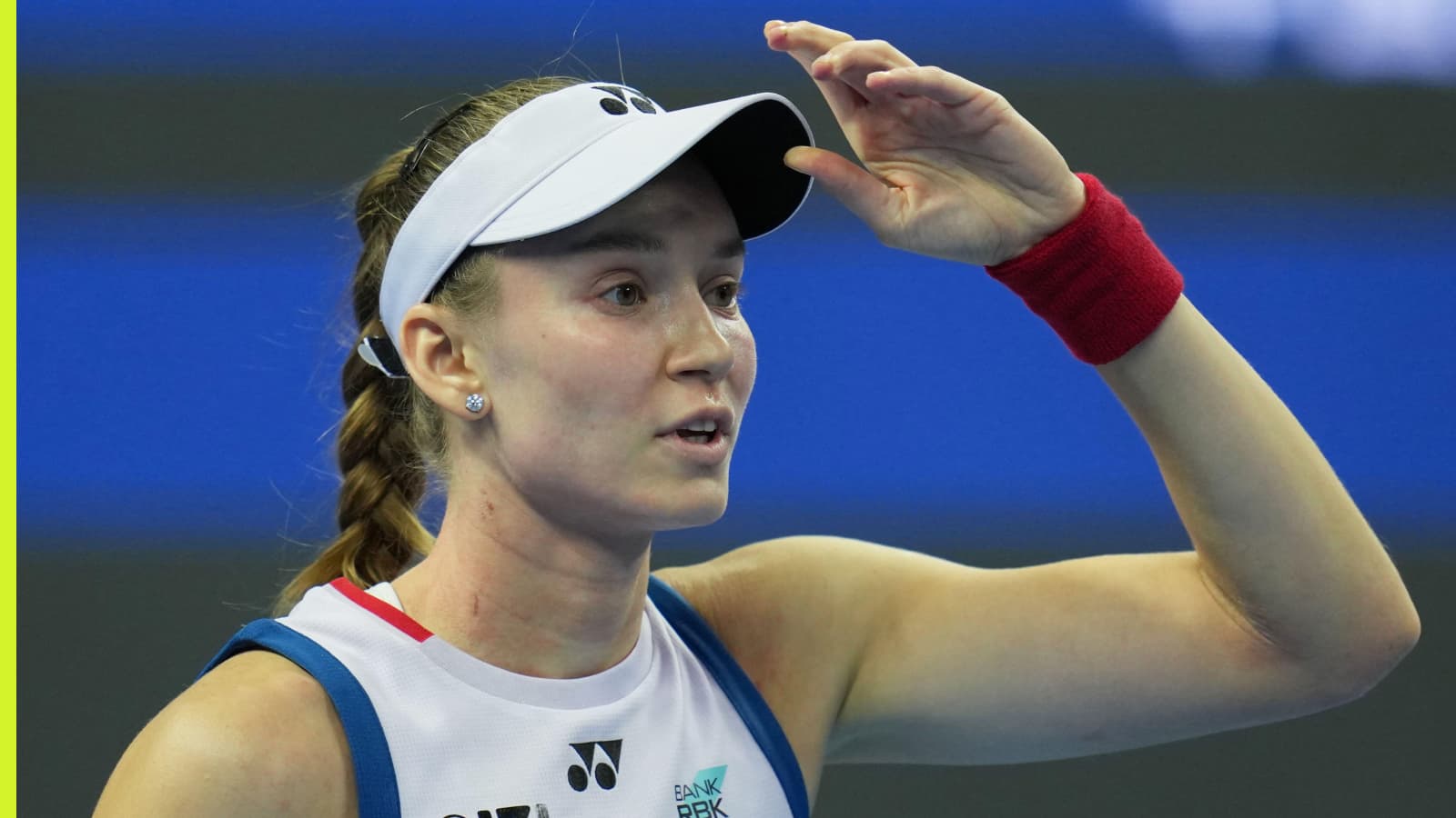 Elena Rybakina commet-elle une erreur en choisissant de jouer un autre tournoi avant les WTA Finals ?