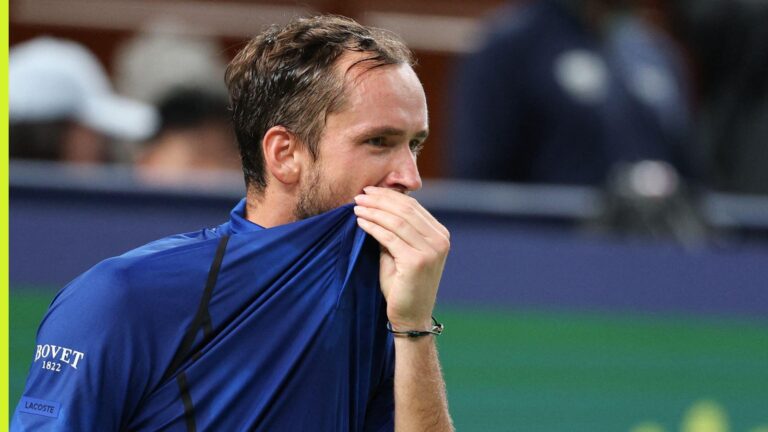 Pourquoi Daniil Medvedev a menacé de se retirer lors de la demi-finale du Masters de Shanghai contre Rafael Jodar